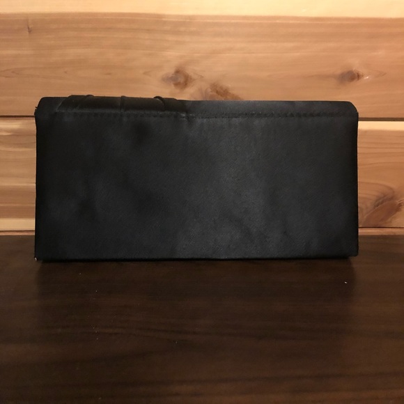 NWOT. Evening clutch - Picture 2 of 3